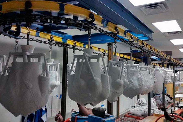 Molde de cerámica en proceso de fundición a la cera perdida